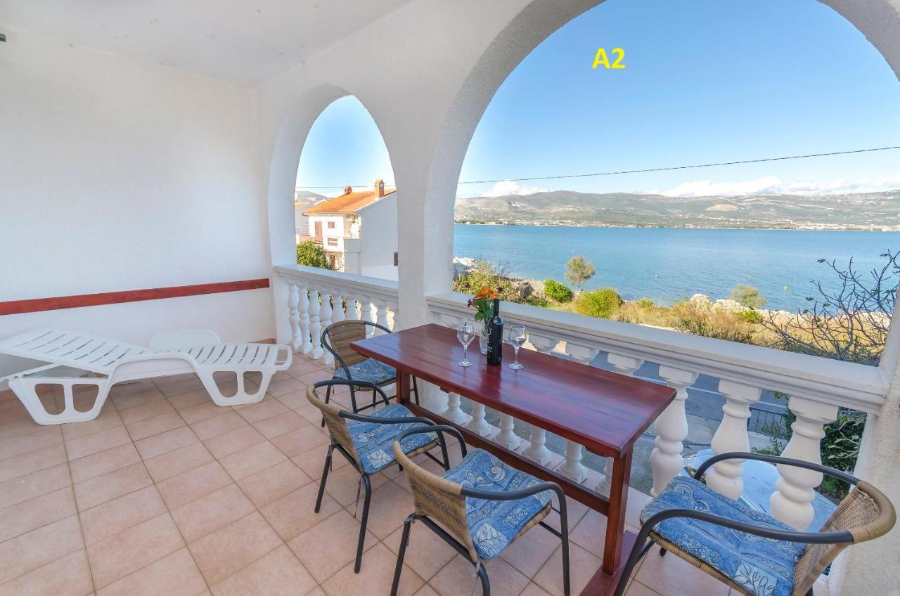 Apartments Tomislav Trogir Exterior foto