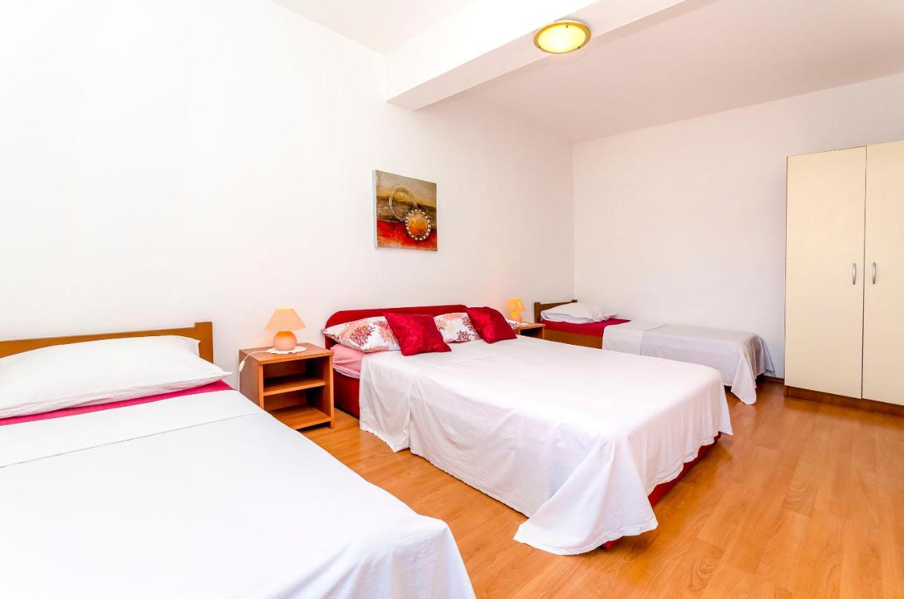 Apartments Tomislav Trogir Exterior foto
